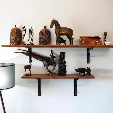 Dolphin Apartament Flogita